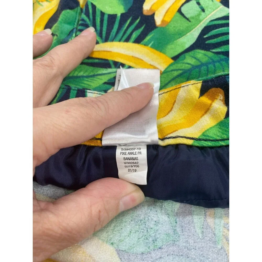 Old Navy Women's Size 18  Banana Lime Tropical Pixie Ankle Pants - Picture 12 of 13